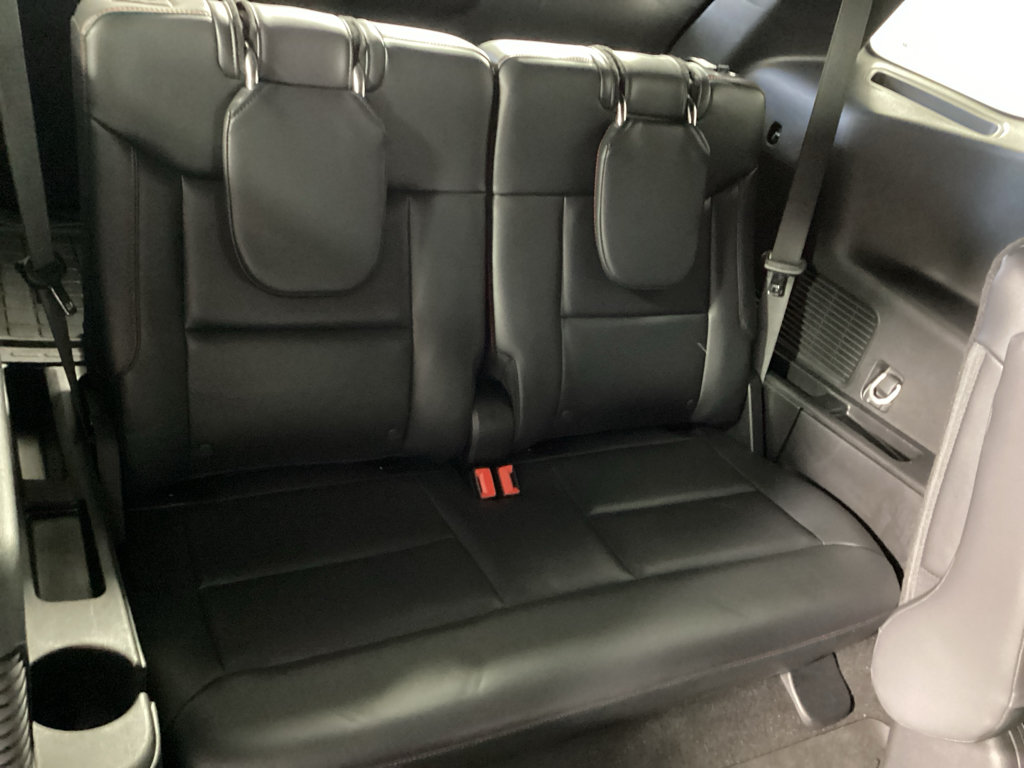 Certified 2025 Ford Explorer ST AWD/4WD image 13