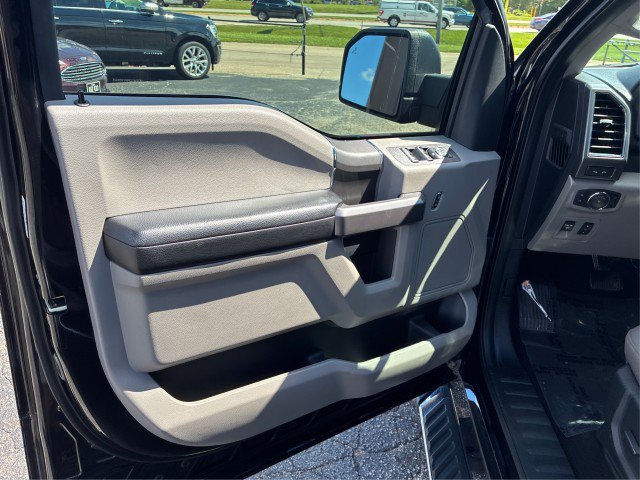 Certified 2019 Ford F150 XLT w/ Equipment Group 302A Luxury AWD/4WD image 18