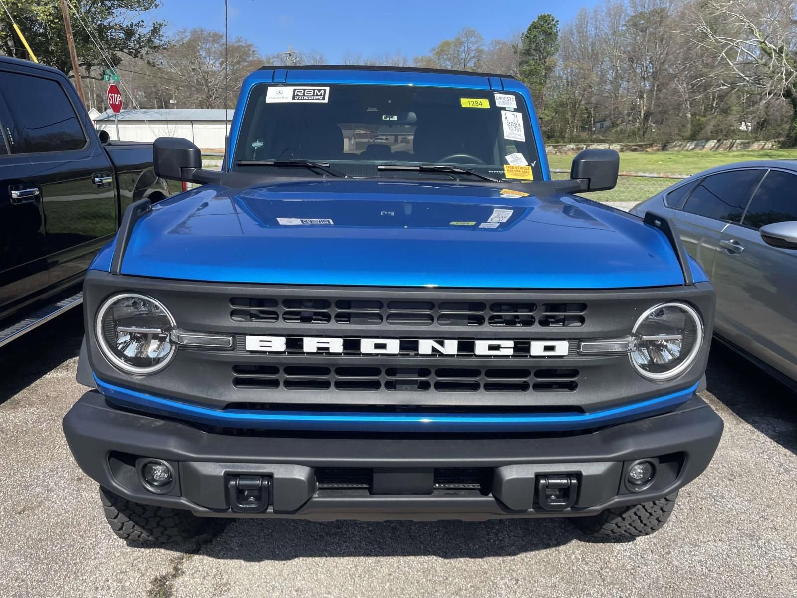 Certified 2024 Ford Bronco Black Diamond image 5