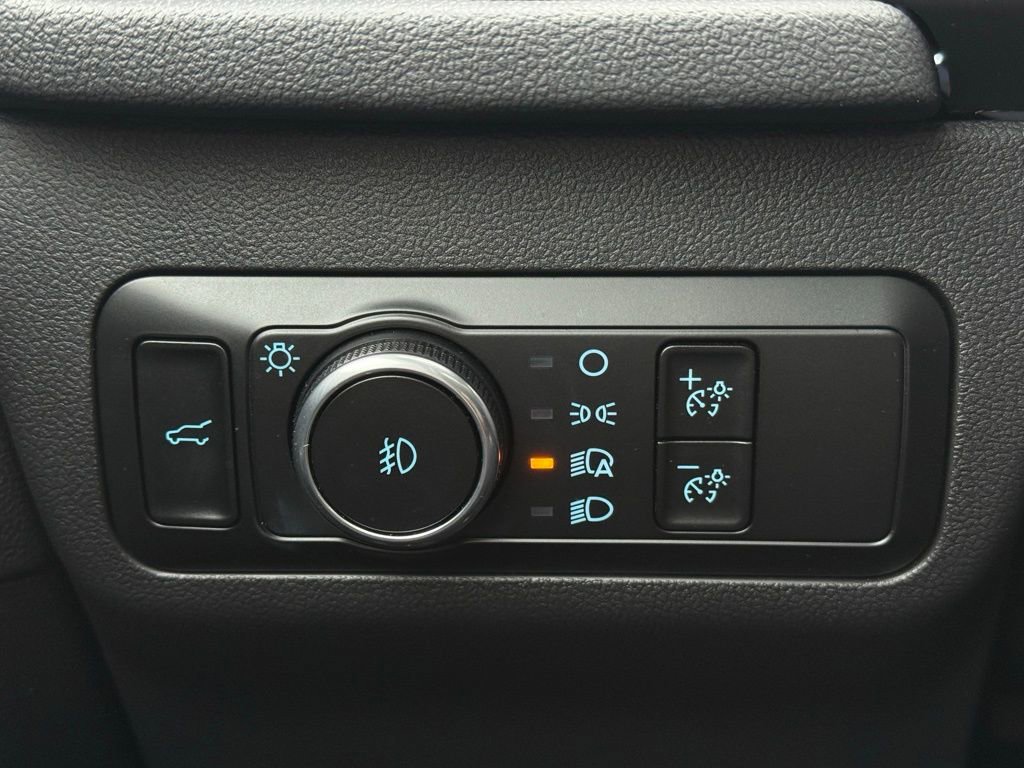 Certified 2023 Ford Escape ST-Line Select w/ Tech Pack #2 image 23