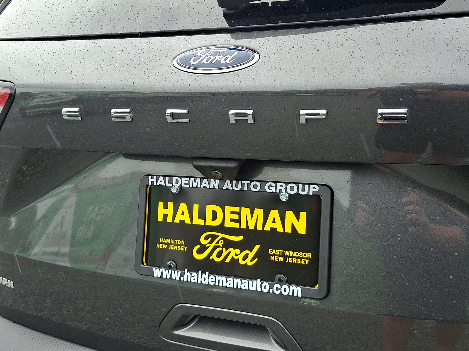 Certified 2020 Ford Escape SE AWD/4WD image 29
