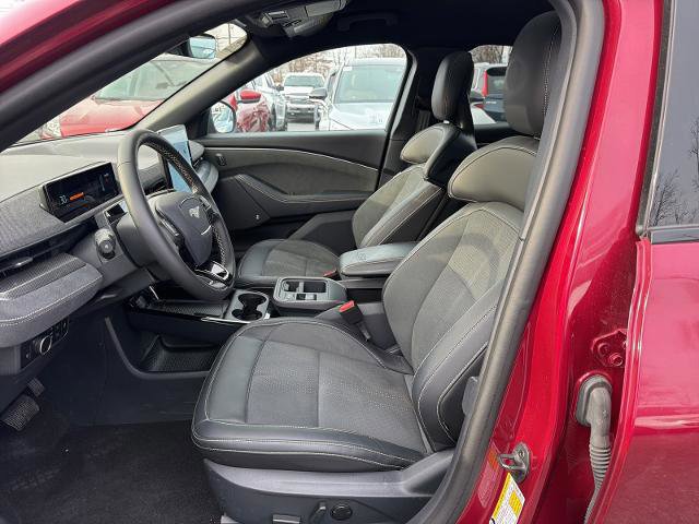 Certified 2025 Ford Mustang Mach-E GT image 16