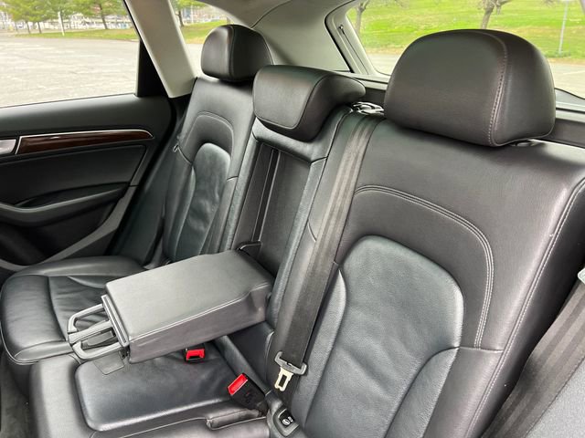 Used 2017 Audi Q5 2.0T Premium image 25