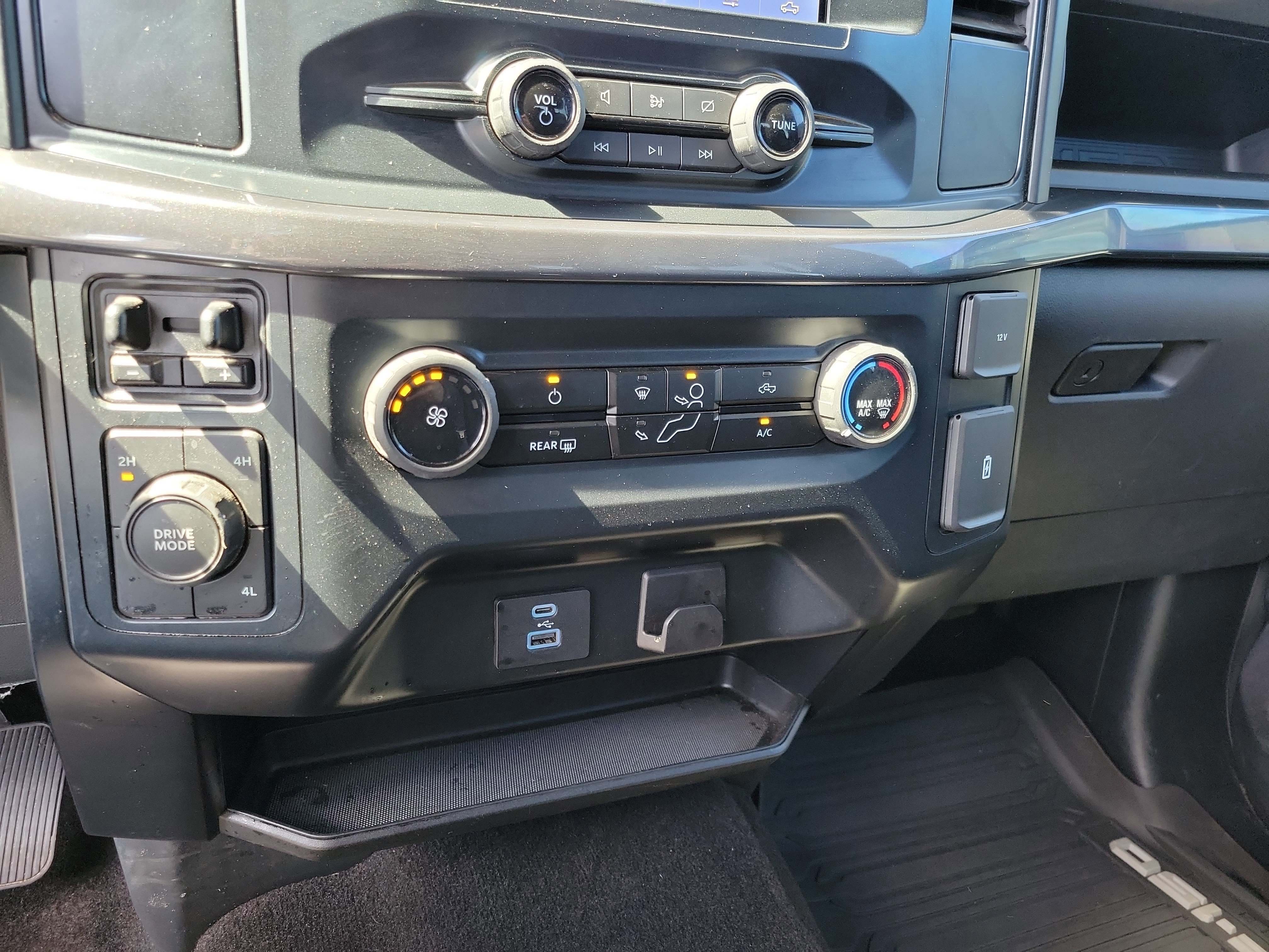 Certified 2023 Ford F150 XL w/ STX Appearance Package image 19