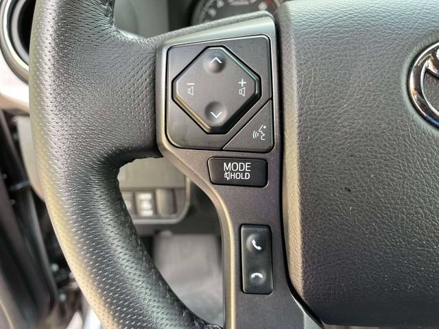 Used 2021 Toyota Tacoma TRD Off-Road w/ Technology Package RWD image 29