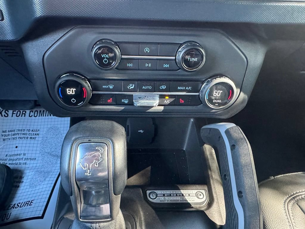 Certified 2023 Ford Bronco Outer Banks w/ Sasquatch Package AWD/4WD image 22