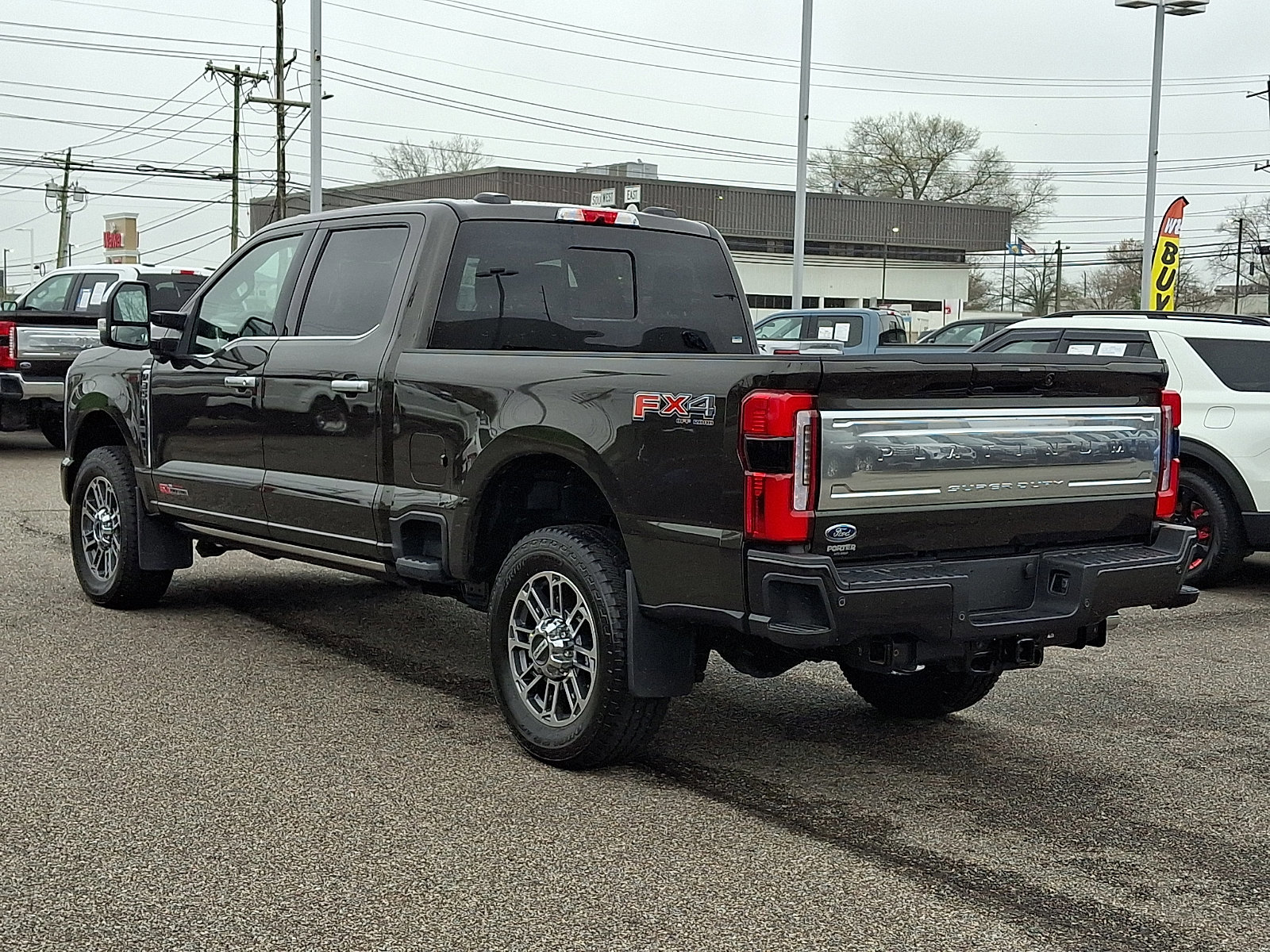 Certified 2025 Ford F350 Platinum w/ Platinum Plus Package image 4
