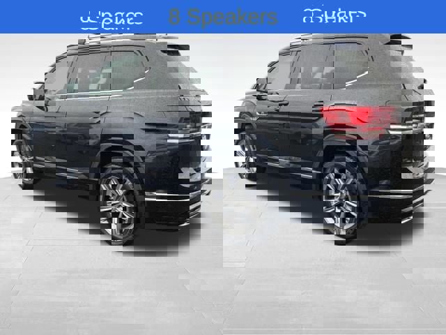 Used 2018 Volkswagen Atlas SEL w/ R-Line Package AWD/4WD image 3