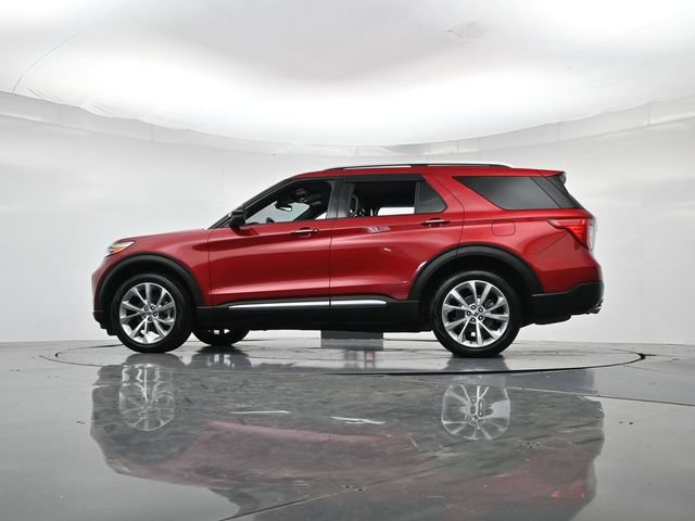 Certified 2021 Ford Explorer Platinum w/ Equipment Group 601A AWD/4WD image 40