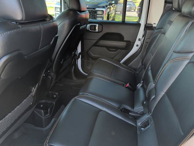Used 2024 Jeep Gladiator Sport AWD/4WD image 12