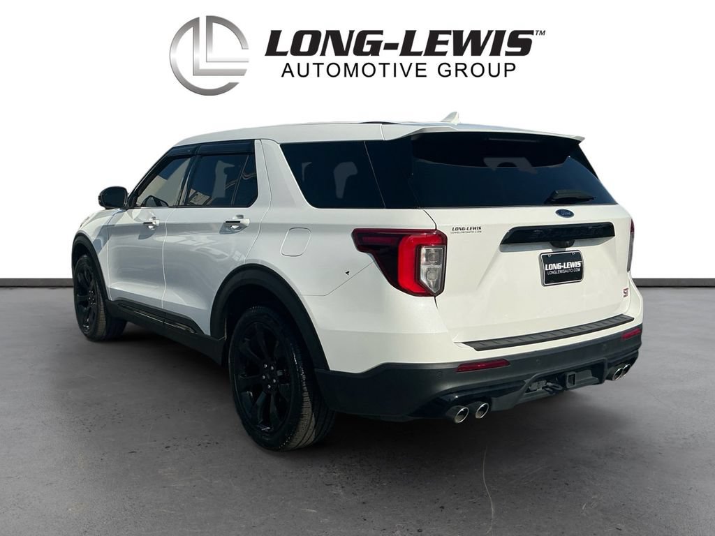 Certified 2022 Ford Explorer ST w/ Equipment Group 401A AWD/4WD image 4