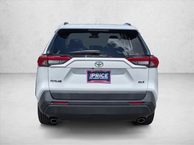 Used 2023 Toyota RAV4 XLE w/ Convenience Package FWD image 4