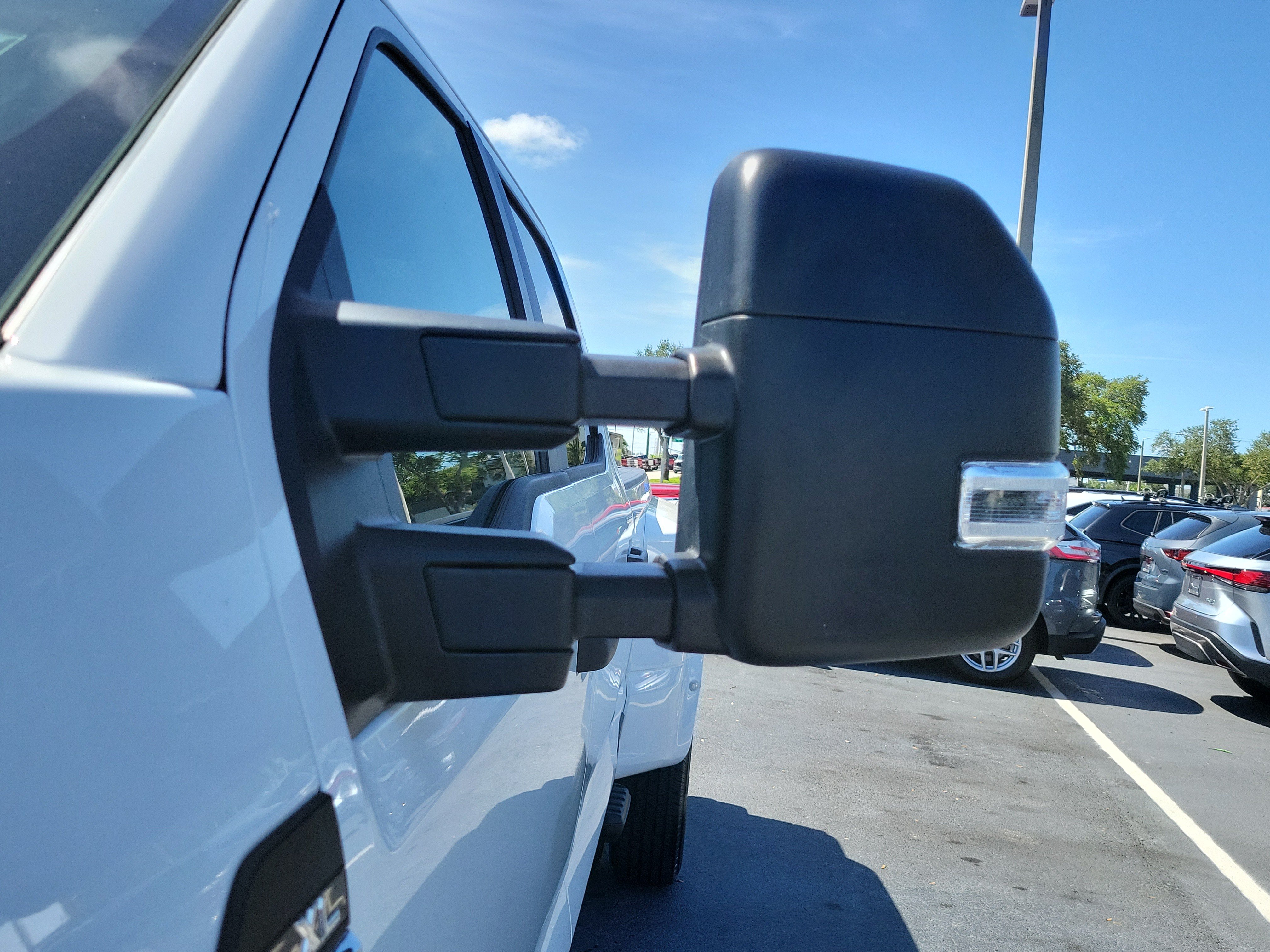 Certified 2025 Ford F350 XL AWD/4WD image 4