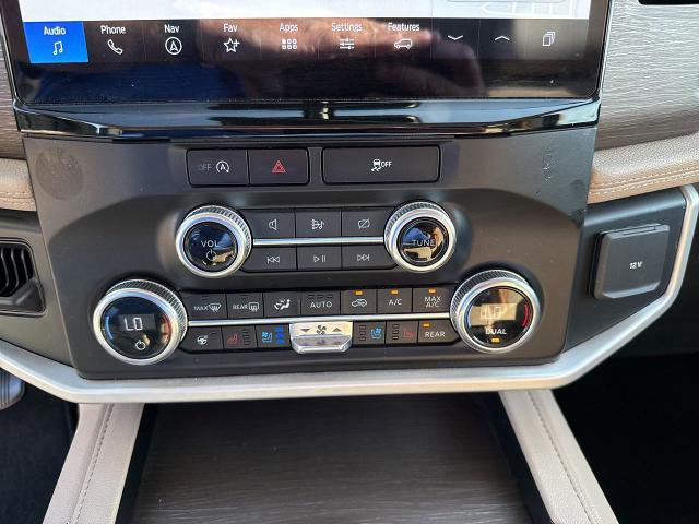 Certified 2024 Ford Expedition Limited image 26
