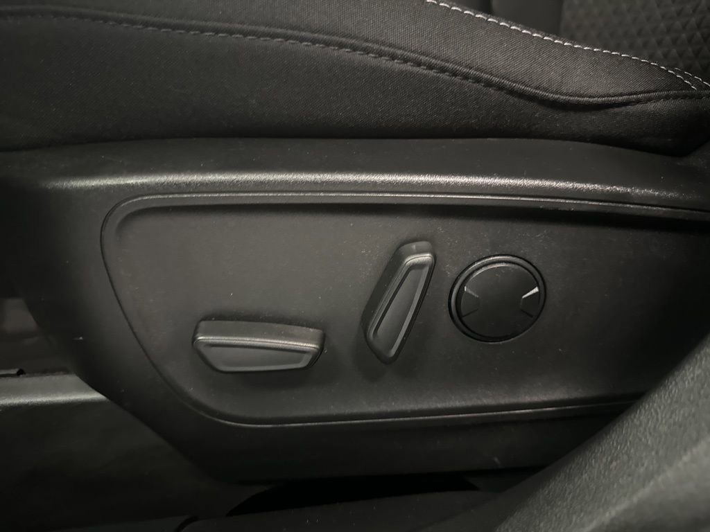 Certified 2023 Ford Escape Active image 33