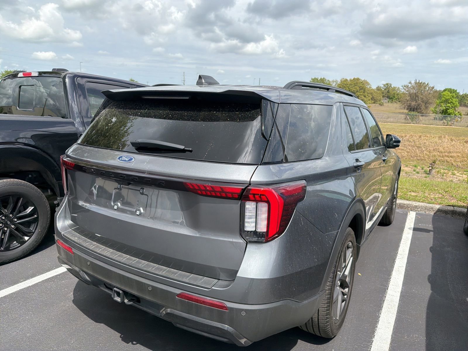 Certified 2025 Ford Explorer ST-Line w/ Premium Package image 7