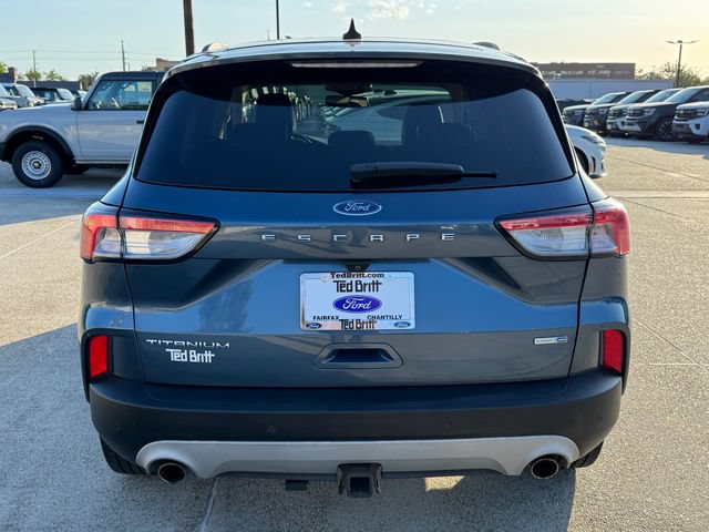 Certified 2020 Ford Escape Titanium w/ Titanium Premium Package 2.0 AWD/4WD image 9