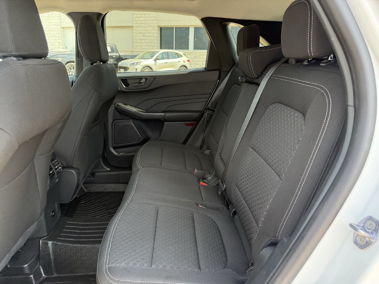 Certified 2024 Ford Escape Active AWD/4WD image 29