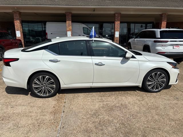 Used 2023 Nissan Altima 2.5 SL FWD image 6