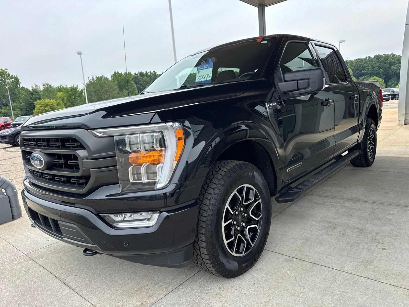 Certified 2021 Ford F150 XLT w/ Equipment Group 302A High AWD/4WD image 3