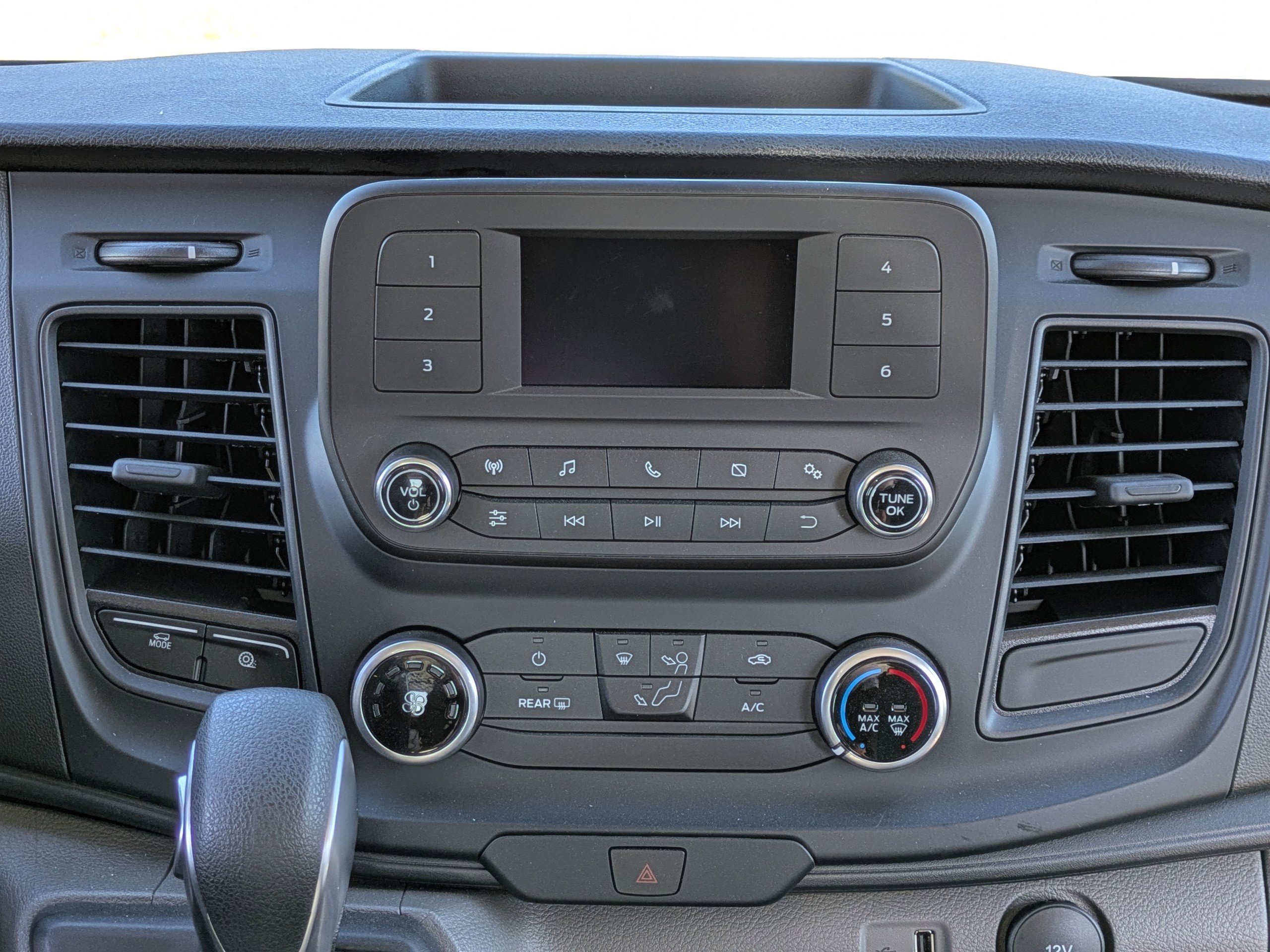 Certified 2024 Ford Transit 150 Low Roof image 17