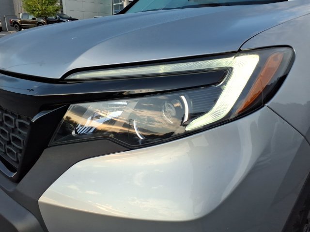 Used 2021 Honda Passport Sport image 4