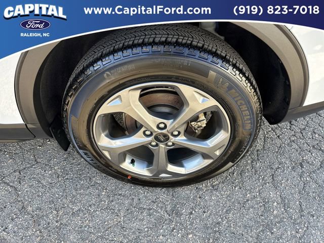 Certified 2025 Ford Escape ST-Line Elite w/ Tech Pack #1 image 13