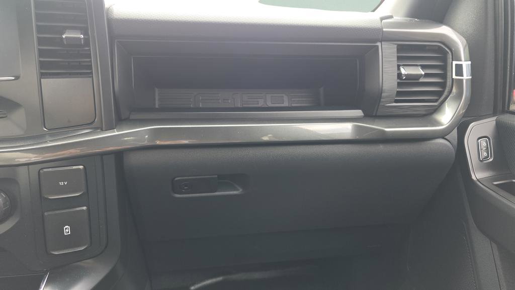 Certified 2022 Ford F150 XL w/ STX Appearance Package image 33