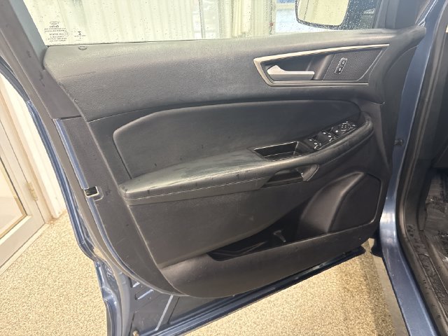 Certified 2019 Ford Edge SEL w/ Equipment Group 201A AWD/4WD image 10