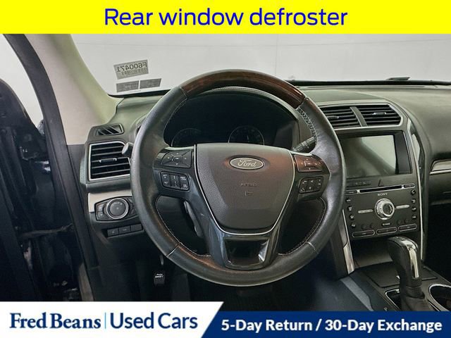 Certified 2017 Ford Explorer Platinum image 17