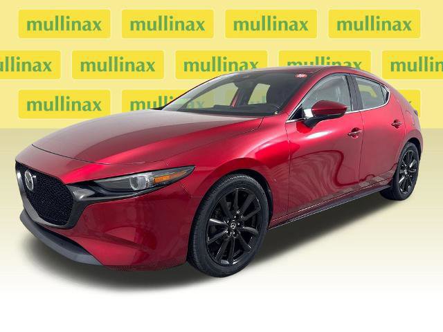 Used 2021 MAZDA MAZDA3 s FWD image 1