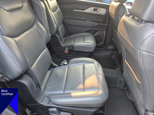 Certified 2025 Ford Explorer Active w/ Active Comfort Package RWD image 34