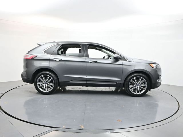 Certified 2022 Ford Edge Titanium AWD/4WD image 8