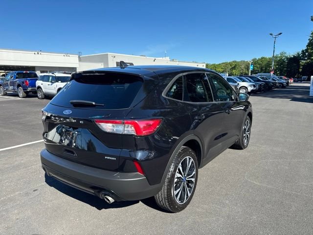 Certified 2022 Ford Escape SE w/ SE Sport Appearance Package AWD/4WD image 10