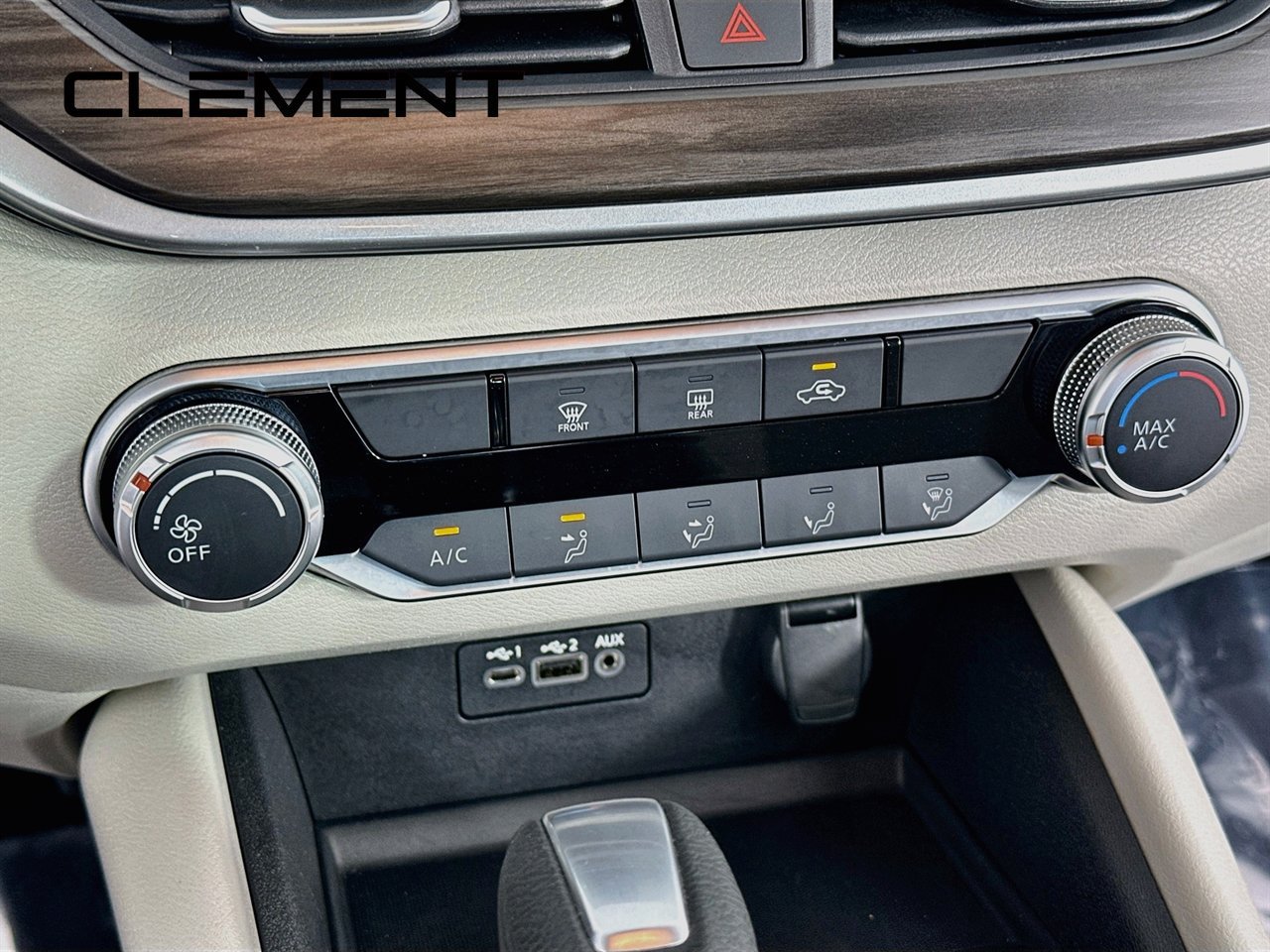 Used 2025 Nissan Altima 2.5 SV FWD image 22