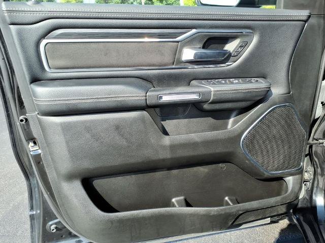 Used 2024 RAM 1500 Laramie AWD/4WD image 13