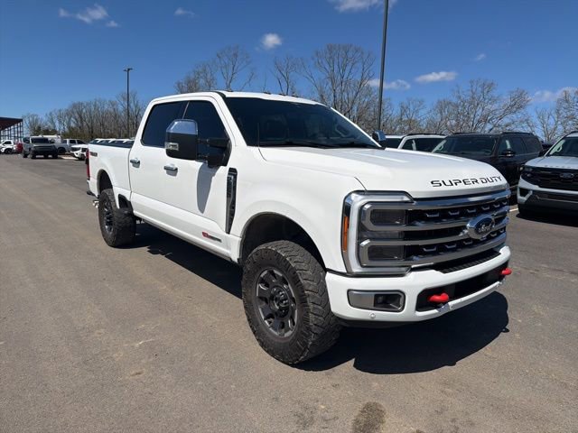 Certified 2023 Ford F250 Platinum w/ Tremor Off-Road Package image 4