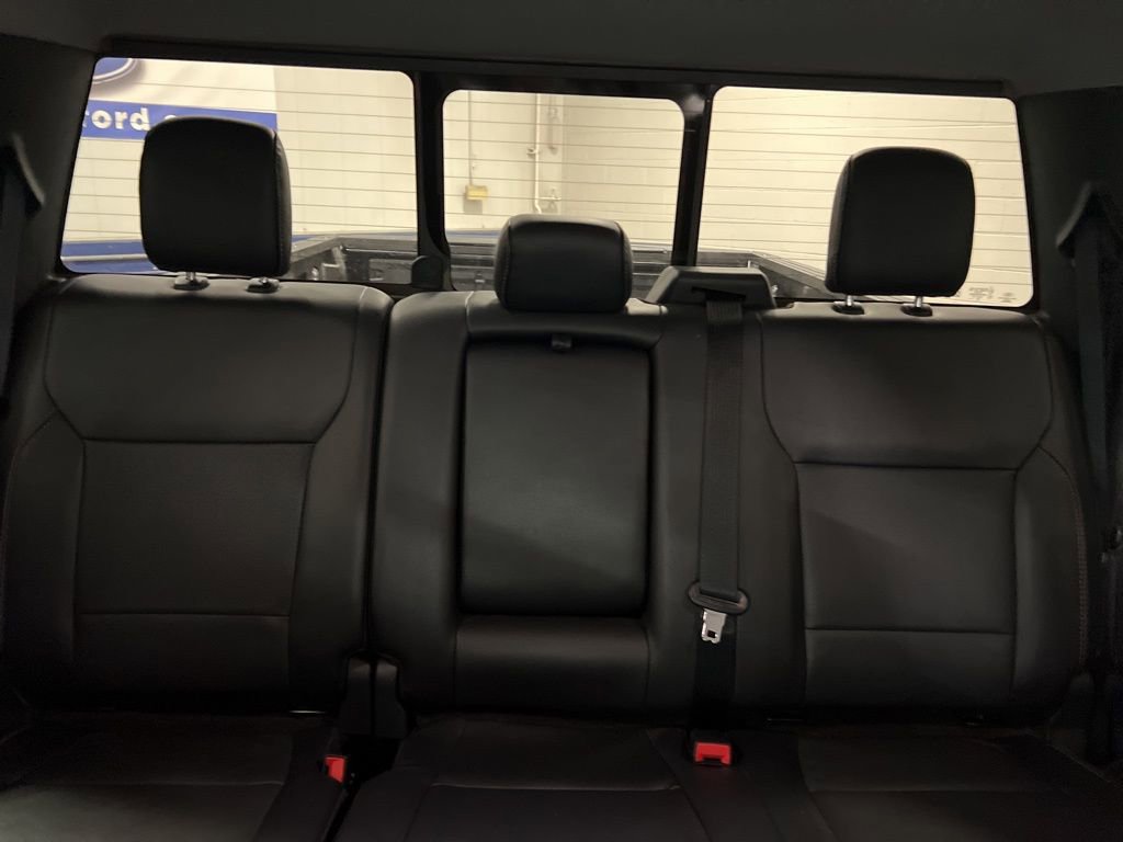 Certified 2022 Ford F150 Lariat w/ Equipment Group 502A High image 13