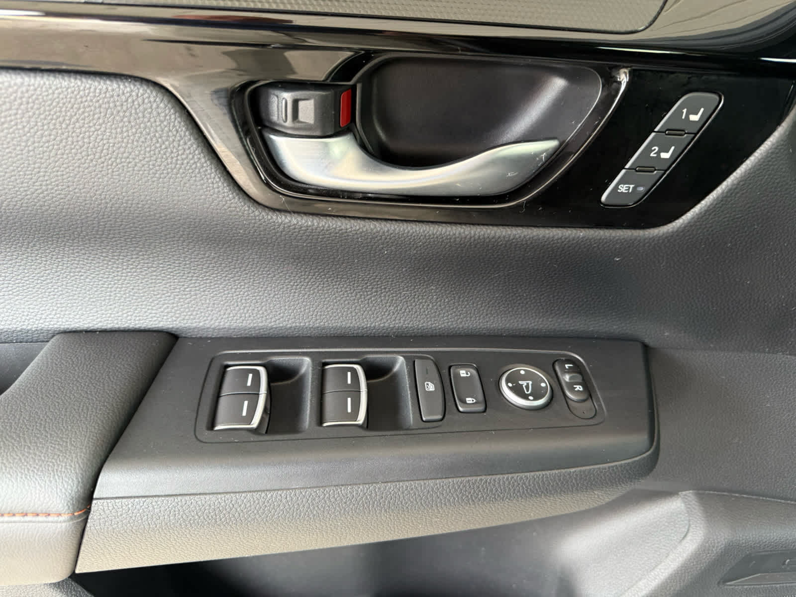 Used 2023 Honda CR-V Sport Touring image 12