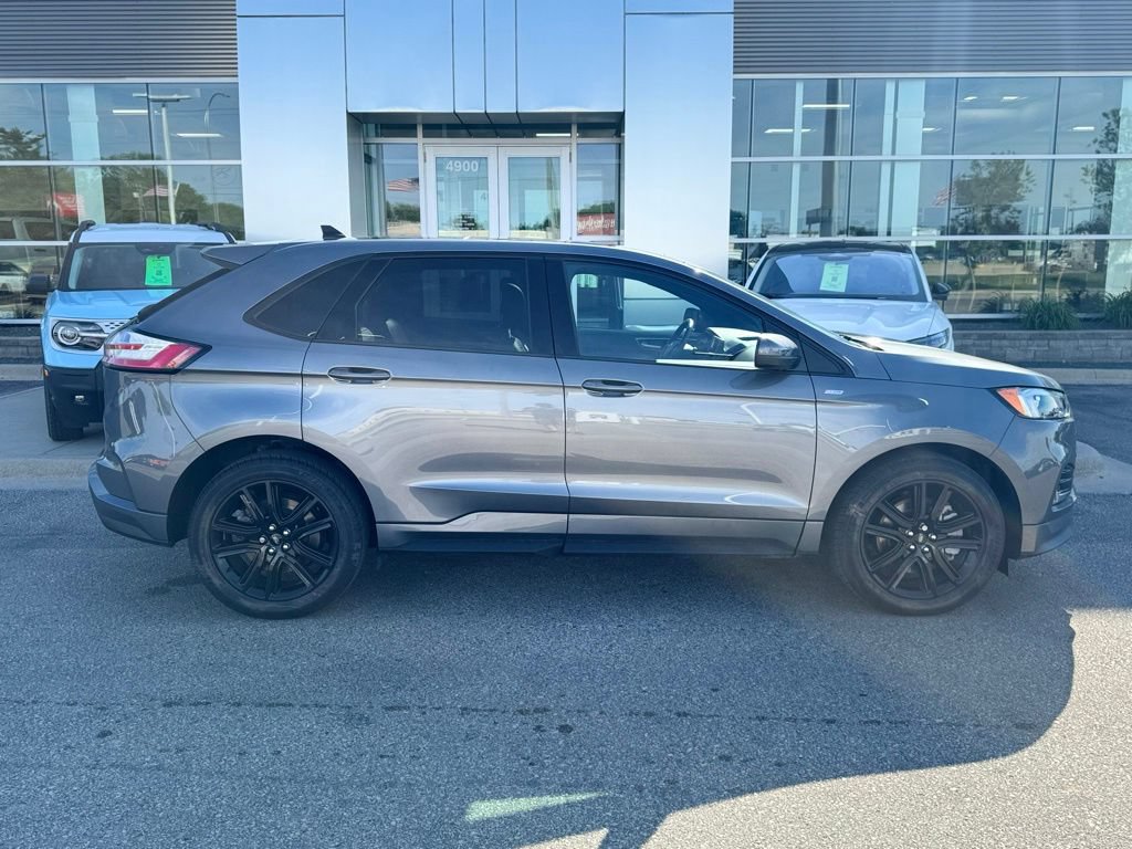 Certified 2024 Ford Edge ST-Line AWD/4WD image 37