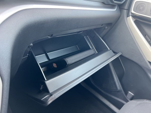 Certified 2021 Ford Explorer XLT image 18