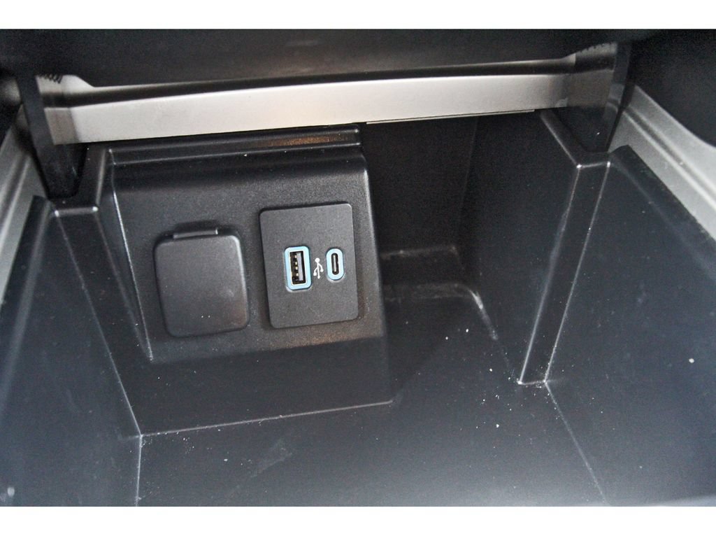 Certified 2021 Ford Explorer Limited w/ Equipment Group 301A RWD image 29