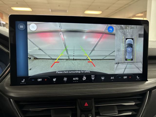 Certified 2025 Ford Escape PHEV w/ PHEV Premium Package image 17