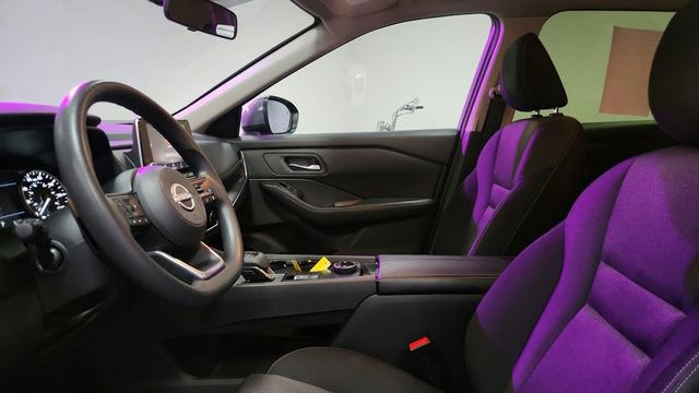 Used 2024 Nissan Rogue SV AWD/4WD image 15