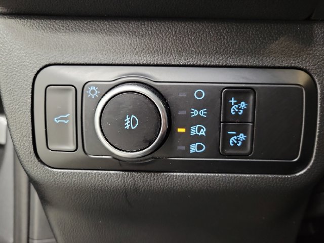 Certified 2025 Ford Escape Platinum AWD/4WD image 21