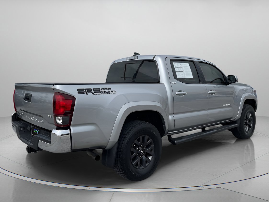 Used 2023 Toyota Tacoma SR5 RWD image 4