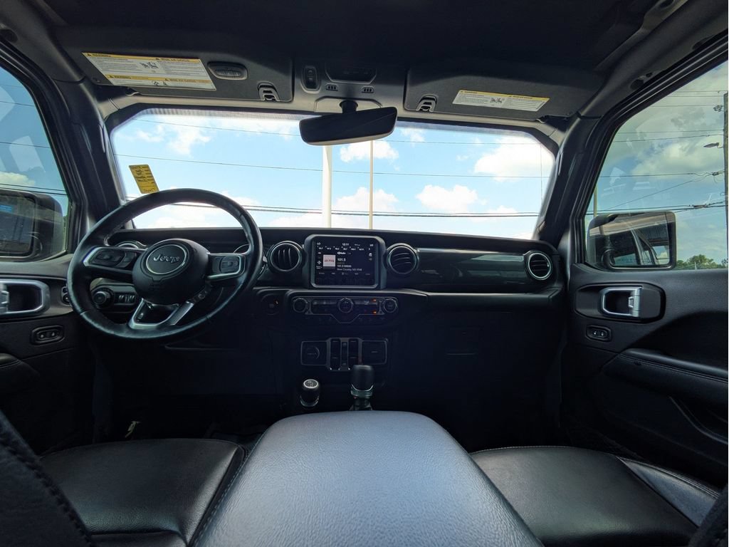 Used 2020 Jeep Wrangler Unlimited Sahara AWD/4WD image 24