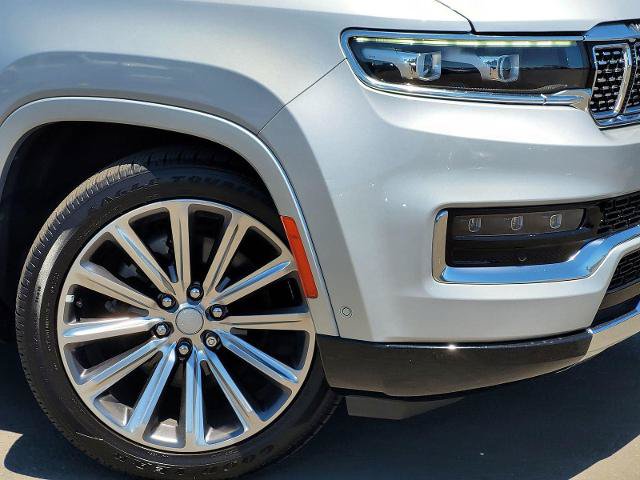 Used 2022 Jeep Grand Wagoneer Series II w/ Convenience Group III AWD/4WD image 5
