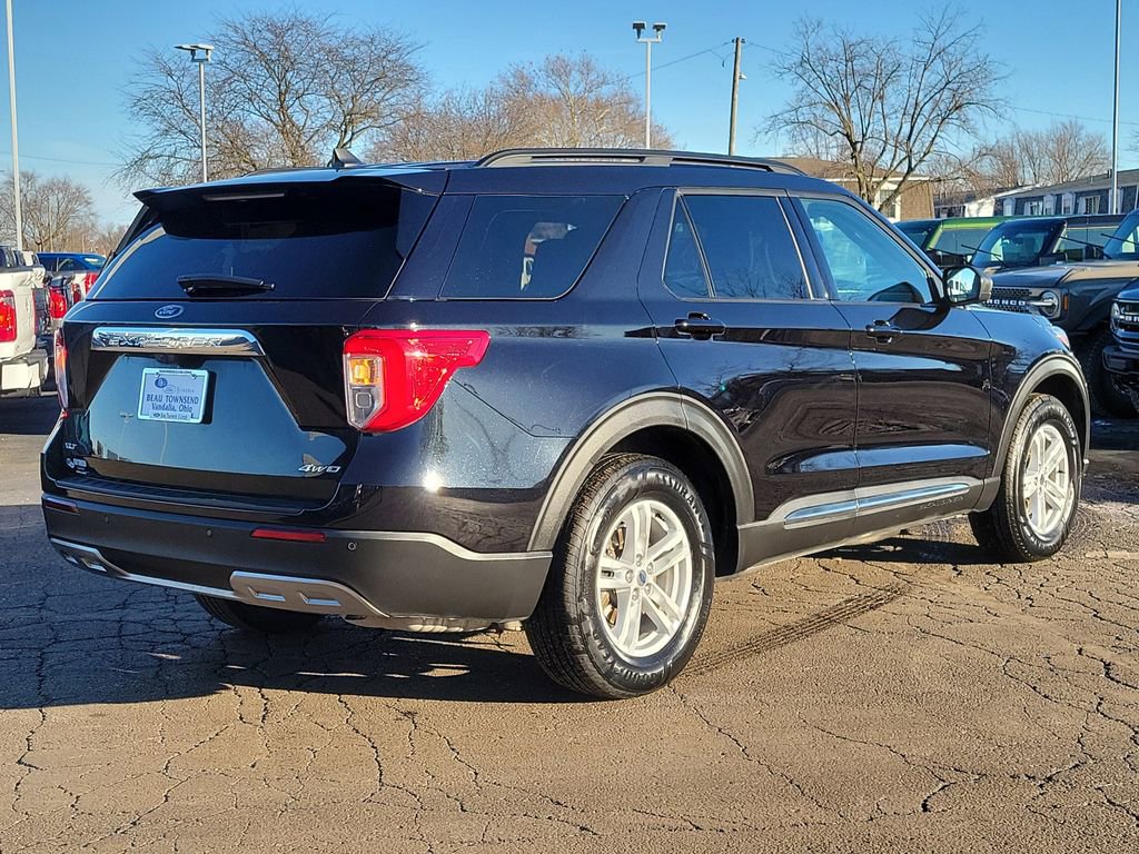 Certified 2023 Ford Explorer XLT w/ Equipment Group 202A image 4