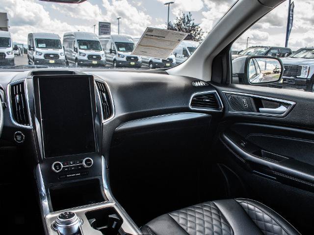 Certified 2024 Ford Edge Titanium AWD/4WD image 11
